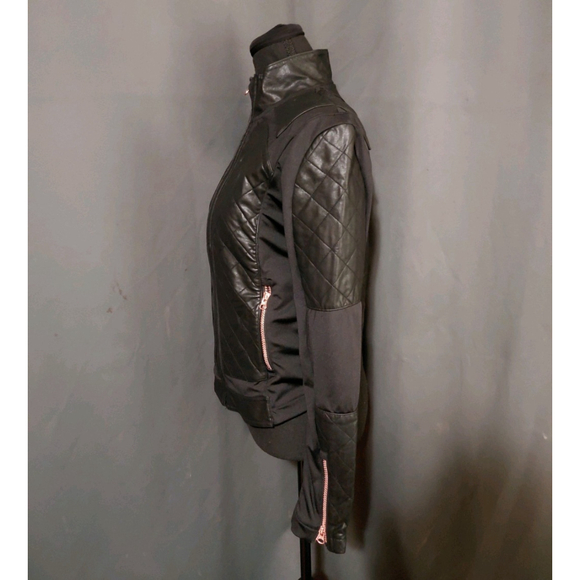 Victoria Secret Sport Womens Size XS Black Quilted Faux Leather Moto Jacket - Picture 4 of 12